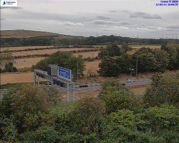 Click for full screen live camera. M6 05689 J4 – M6 Toll