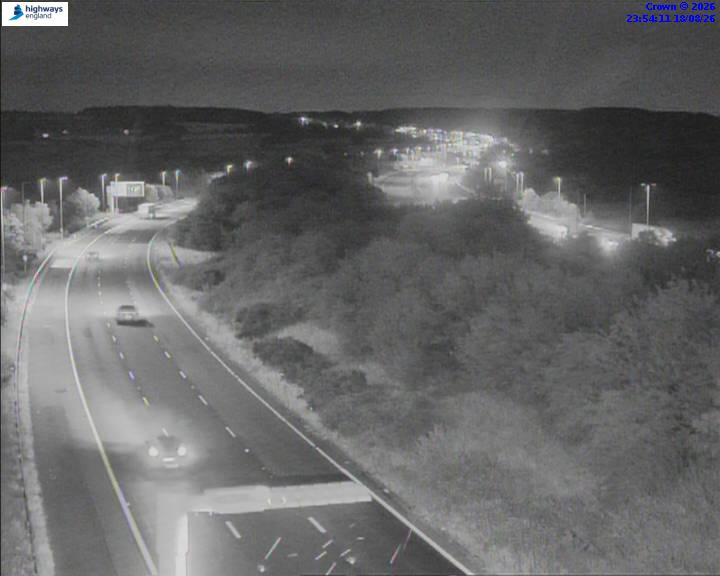 Click for full screen live camera. M6 05689 J4 – M6 Toll