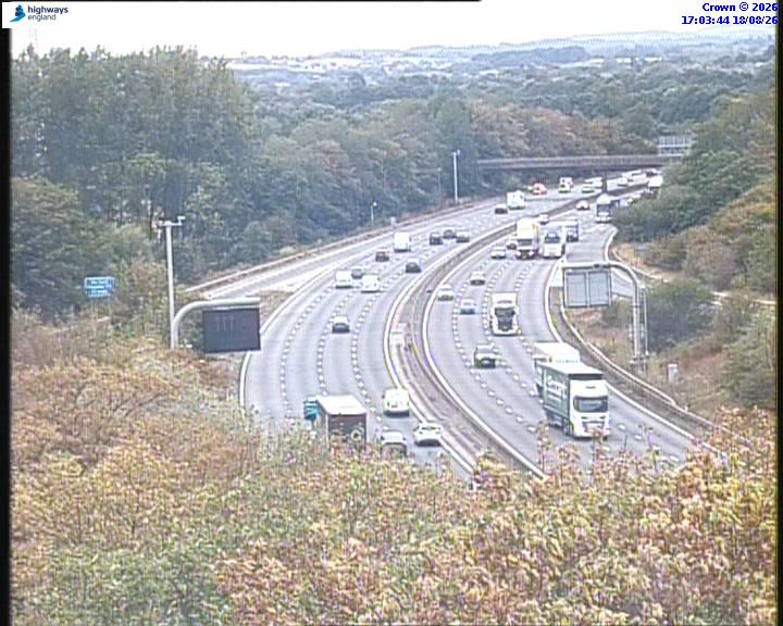 Click for full screen live camera. M6 06116 J12