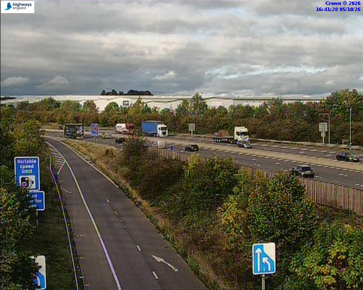 Click for full screen live camera. M6 06283 J14