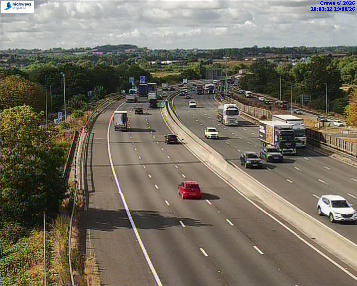 Click for full screen live camera. M6 06286 J14