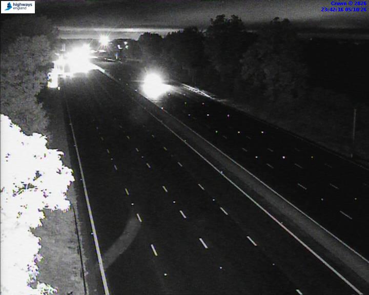 Click for full screen live camera. M6 06324 J14 – J15