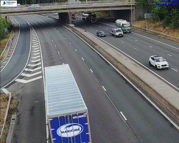 Click for full screen live camera. M6 06461 J15