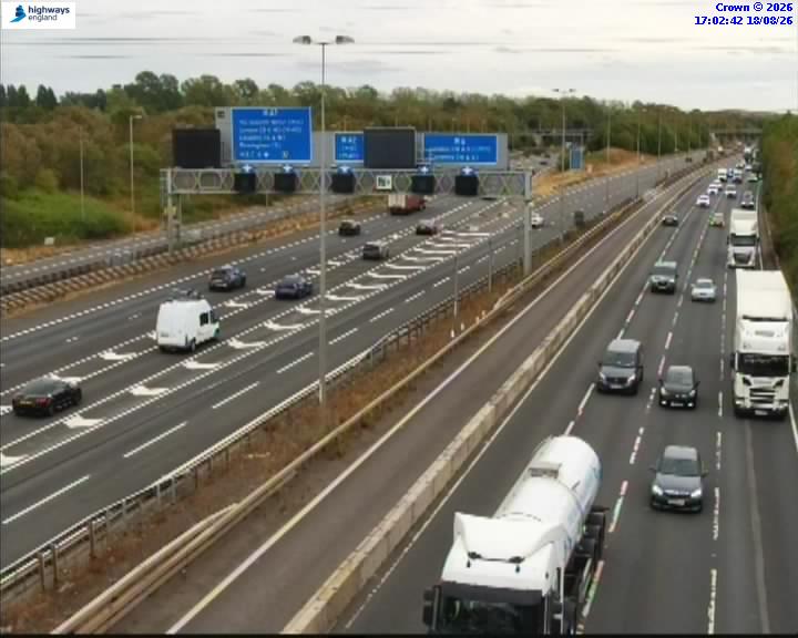 Click for full screen live camera. M42 06487 J8