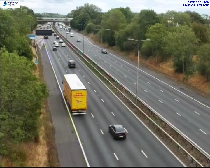 Click for full screen live camera. M6 06516 J15-J16