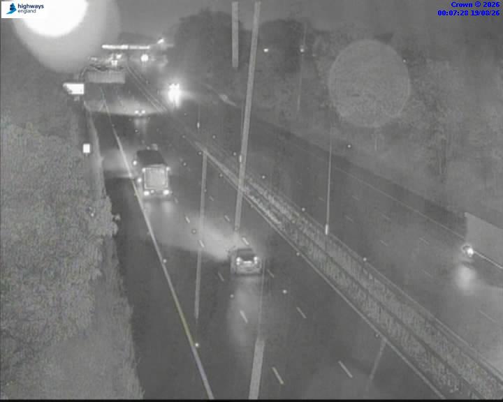 Click for full screen live camera. M6 06516 J15-J16