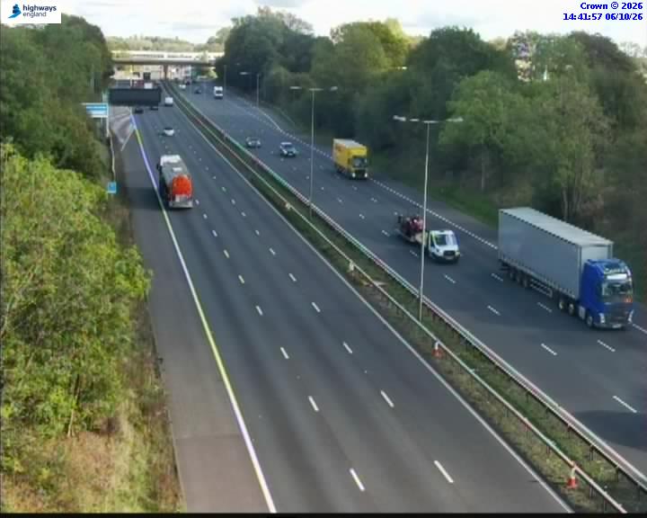 Click for full screen live camera. M6 06516 J15-J16