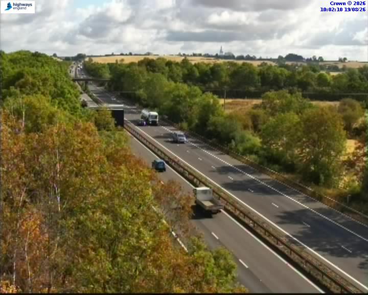 Click for full screen live camera. M42 06699 J10-J11