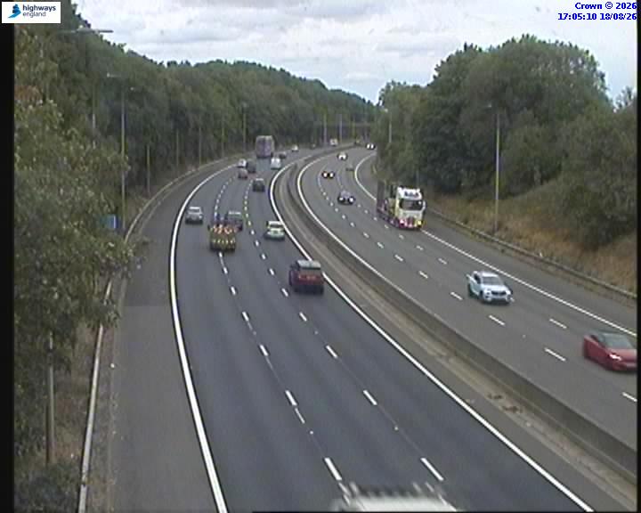 Click for full screen live camera. M5 07203 J4 – J3