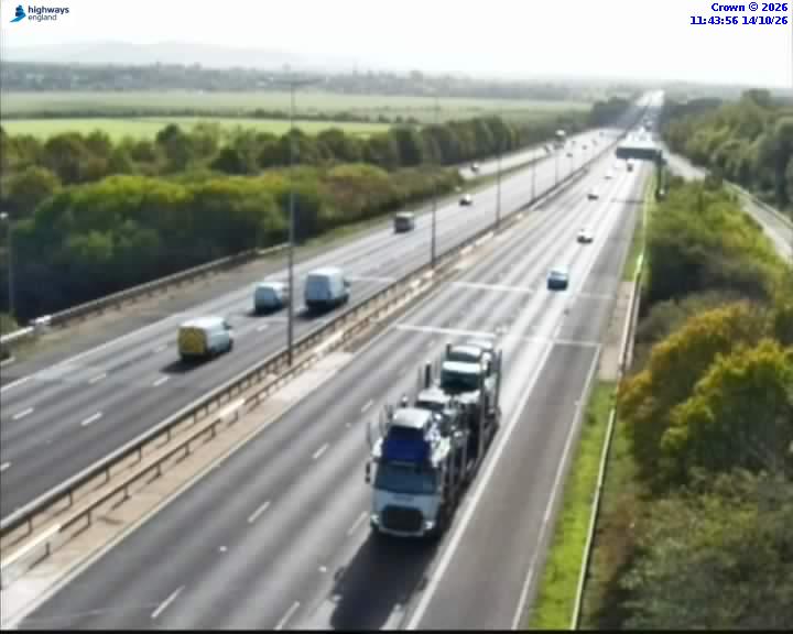 Click for full screen live camera. M5 07642 J8