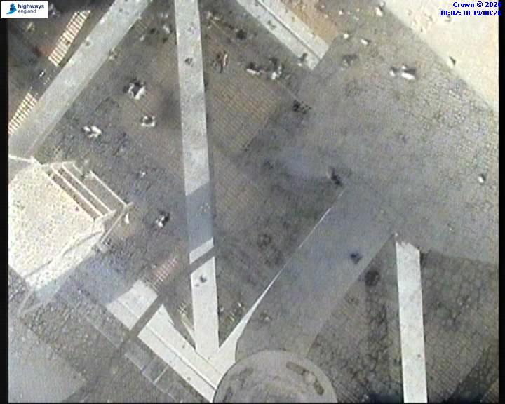 Click for full screen live camera. M69 08252 M1 J21