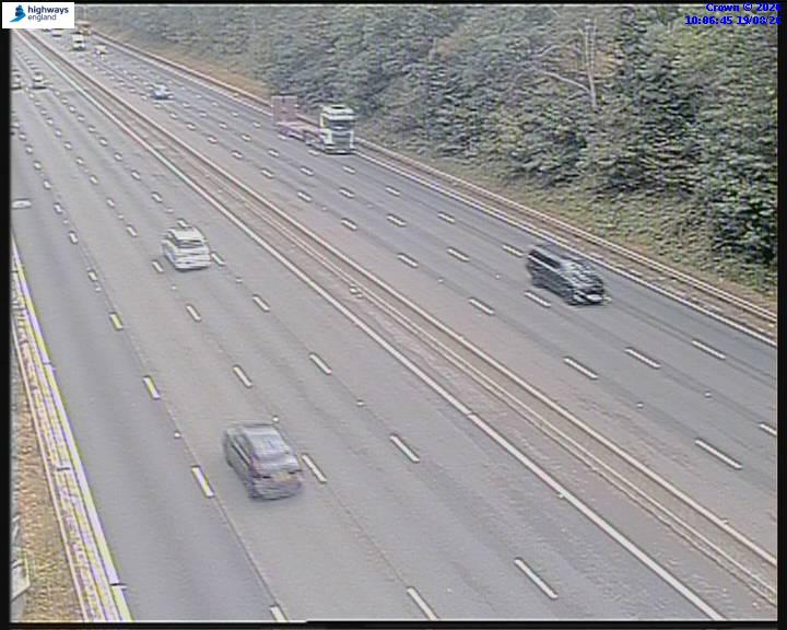 Click for full screen live camera. M3 11496 J4 – J3