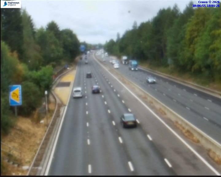 Click for full screen live camera. M3 11501 J3 – J4
