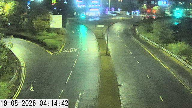 mc-red-car-pk-flyover-1787113100.jpg