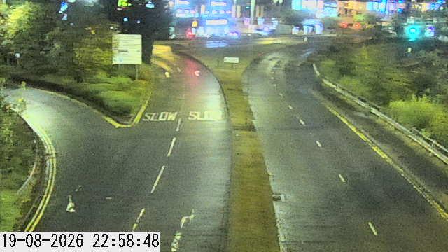 mc-red-car-pk-flyover-1787180452.jpg