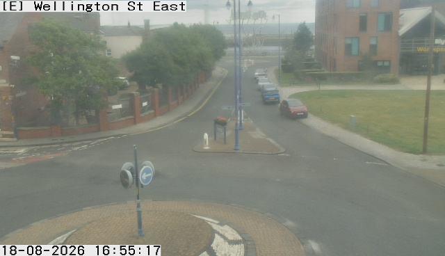 b1329-wellington-st-east-1787072448.jpg