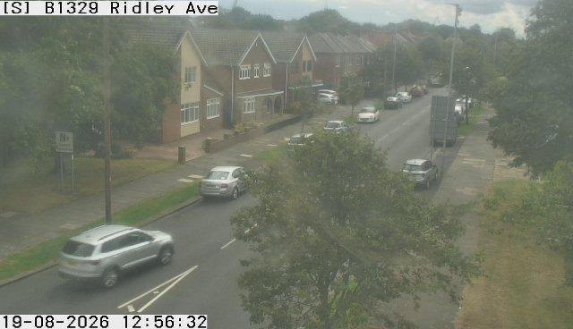 b1329-wellington-st-east-1787144446.jpg