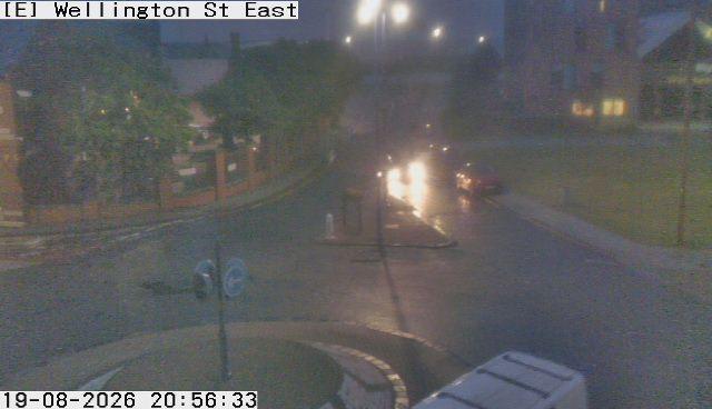 b1329-wellington-st-east-1787173247.jpg