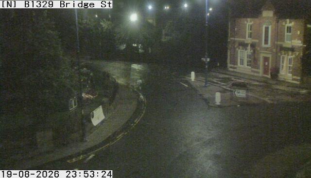 b1329-wellington-st-east-1787184056.jpg