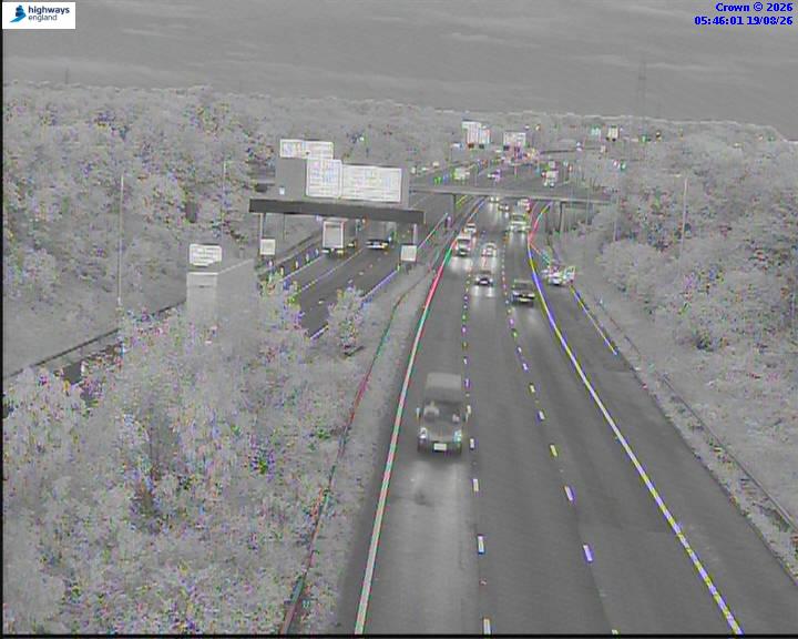 m6-05692-j4-m6-toll-1787118393.jpg