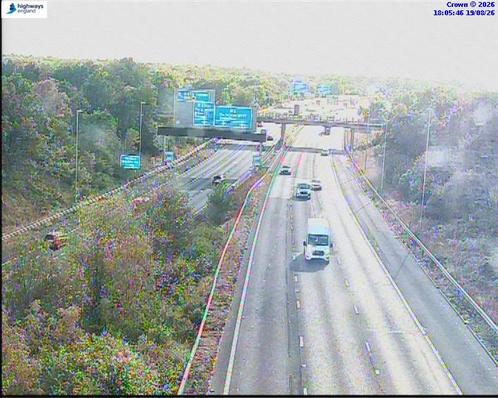 m6-05692-j4-m6-toll-1787162765.jpg