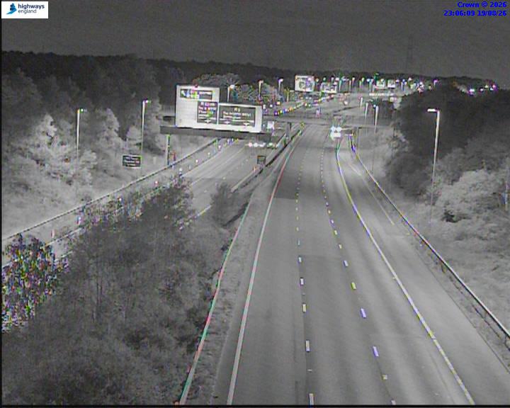m6-05692-j4-m6-toll-1787180773.jpg