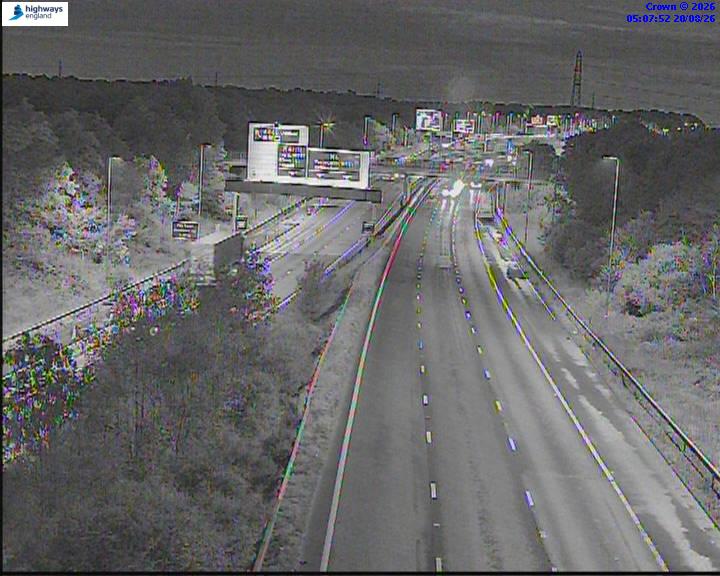 m6-05692-j4-m6-toll-1787202483.jpg