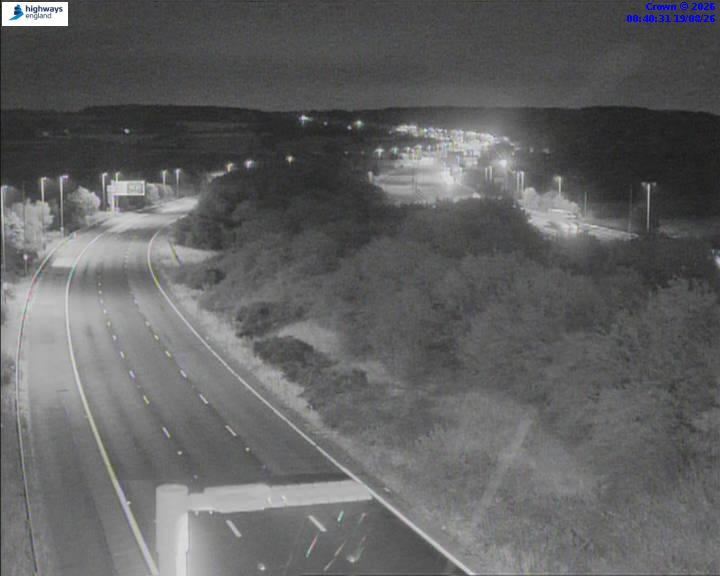 m6-05689-j4-m6-toll-1787100072.jpg