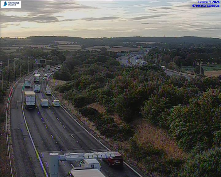 m6-05689-j4-m6-toll-1787123157.jpg