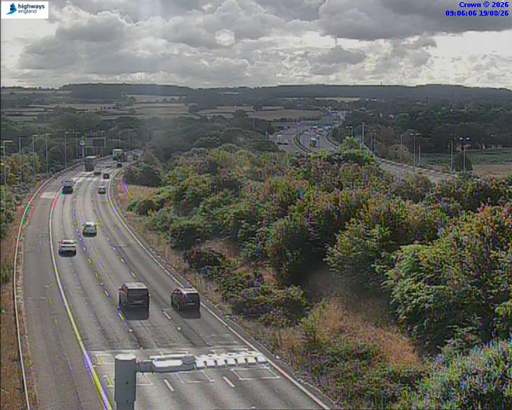 m6-05689-j4-m6-toll-1787130395.jpg