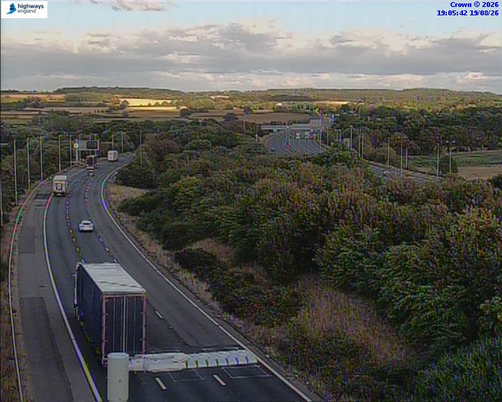 m6-05689-j4-m6-toll-1787166353.jpg