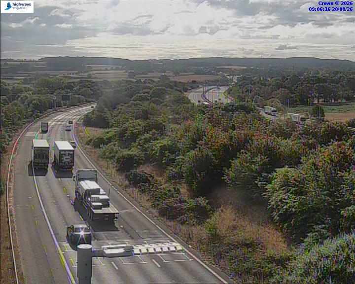 m6-05689-j4-m6-toll-1787216786.jpg