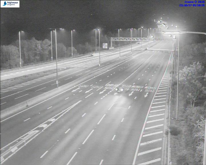 Click for full screen live camera. M23 13312 J8
