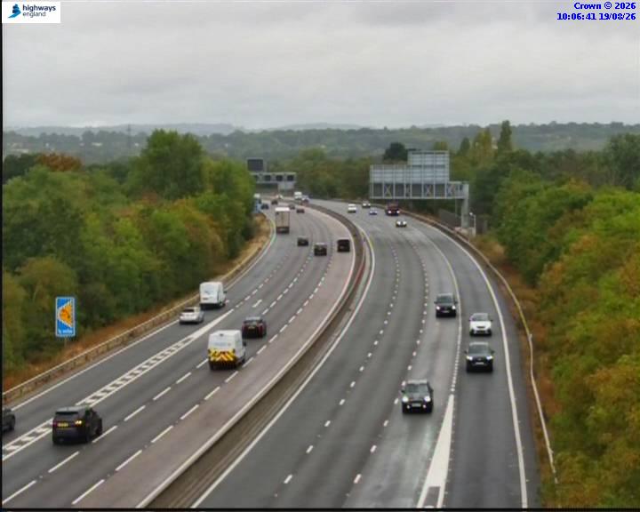 Click for full screen live camera. M23 13422 J8 – J9