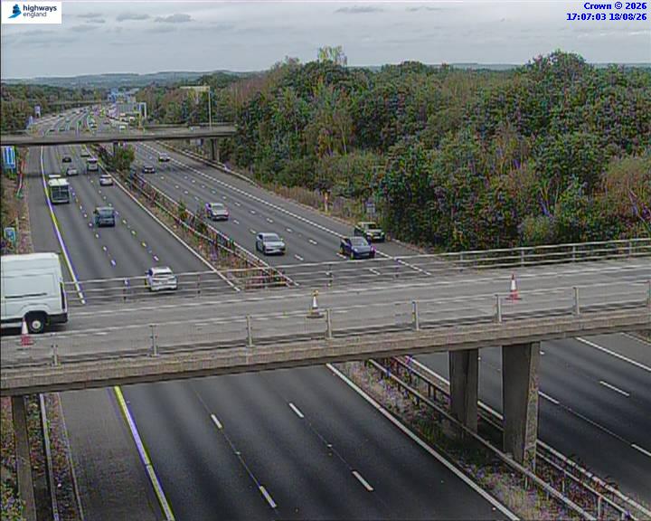 Click for full screen live camera. M23 13460 J10