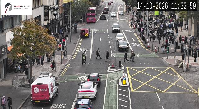Click for full screen live camera. Howard Street