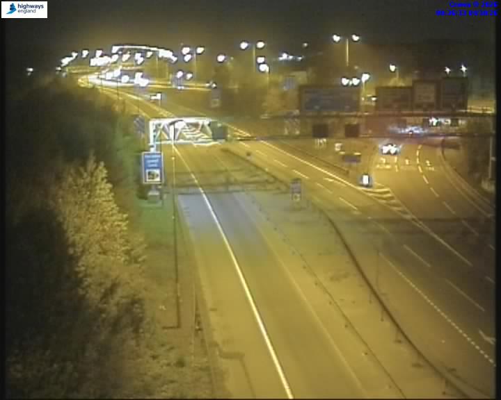 Click for full screen live camera. M25 14090 J2