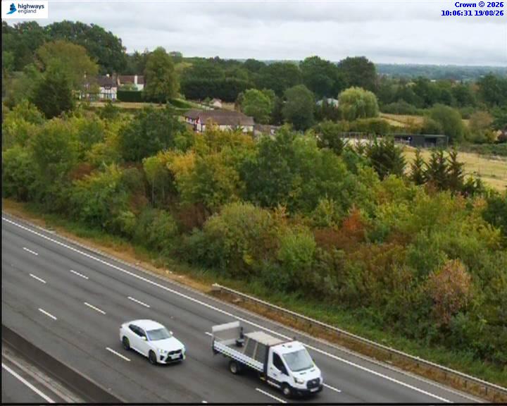 Click for full screen live camera. M25 14290 J6 – J5