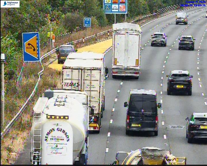 Click for full screen live camera. M25 14322 J5 – J6