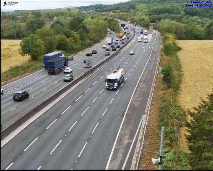 Click for full screen live camera. M25 14409 J6 – J5