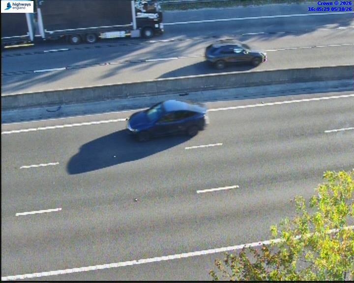 Click for full screen live camera. M25 14416 J6
