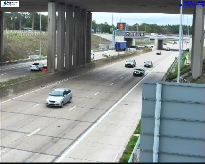 Click for full screen live camera. M25 14725 J10-J11