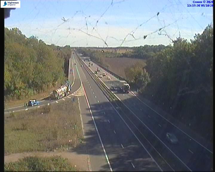 Click for full screen live camera. M2 18642 J5