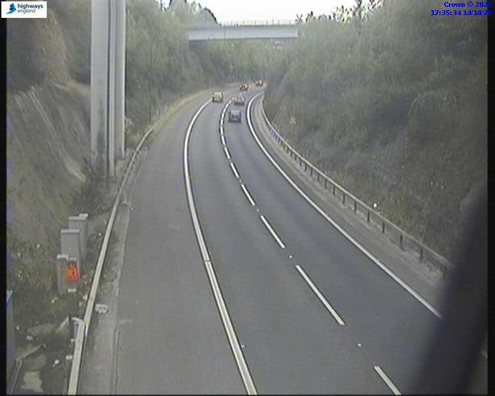 Click for full screen live camera. M1 20002 J42-M62