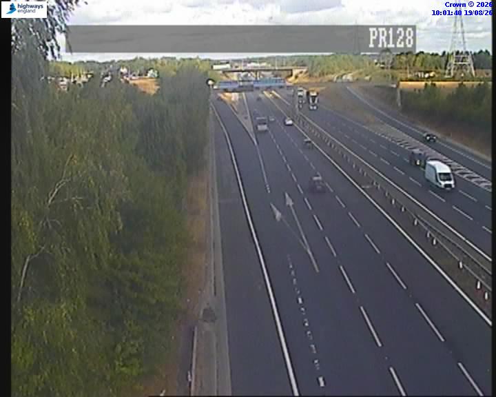 Click for full screen live camera. A1(M) 20460 J41-J42