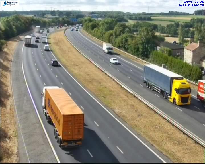 Click for full screen live camera. A1(M) 20607 J45-J44