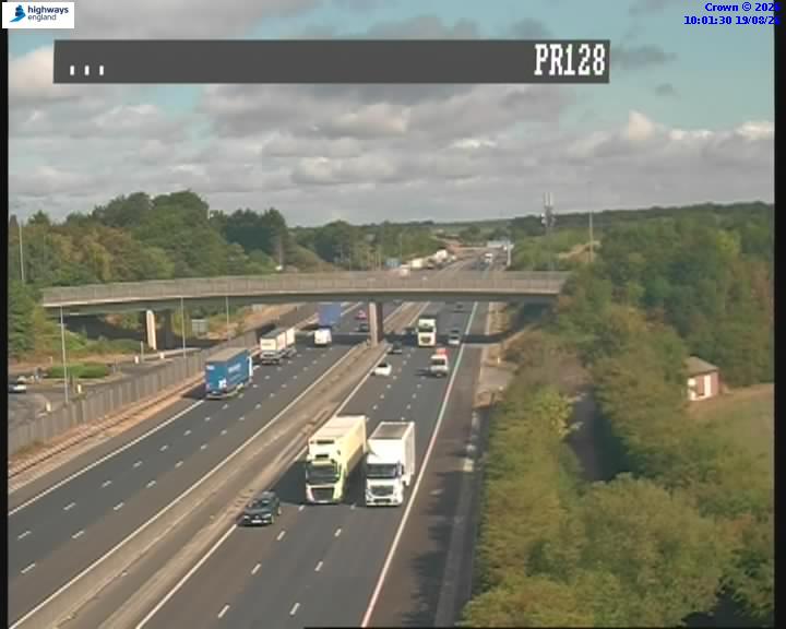 Click for full screen live camera. A1(M) 20682 J46