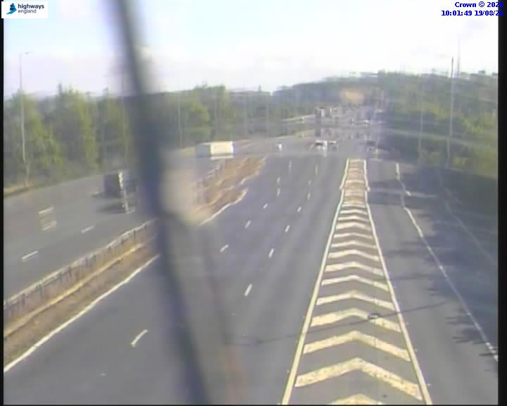 Click for full screen live camera. M62 20895 J24