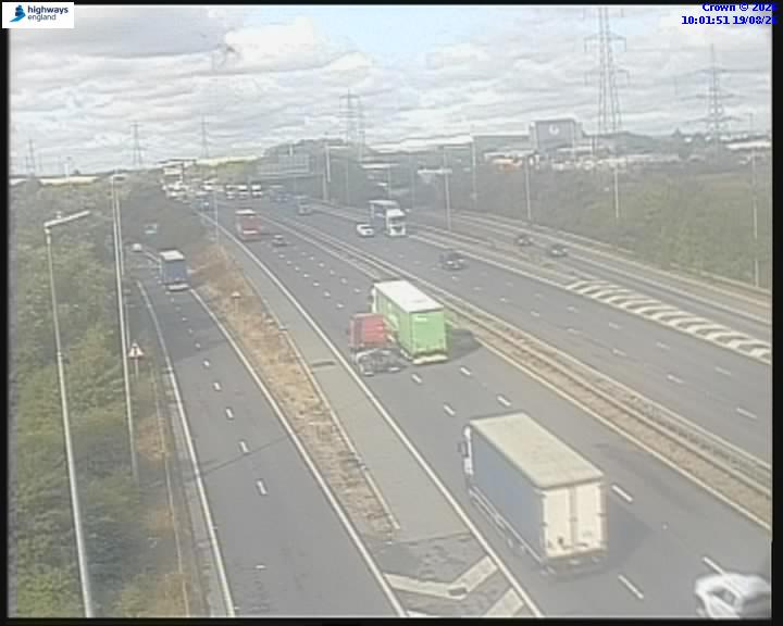 Click for full screen live camera. M62 21299 J32