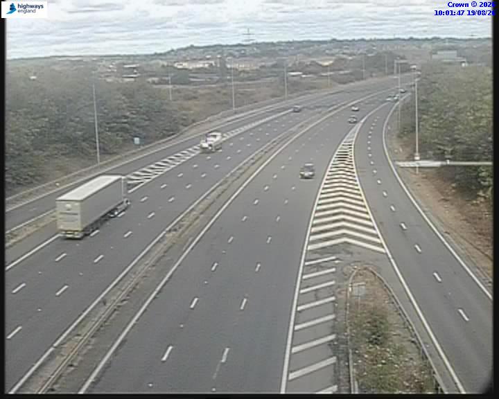 Click for full screen live camera. M62 21342 J33